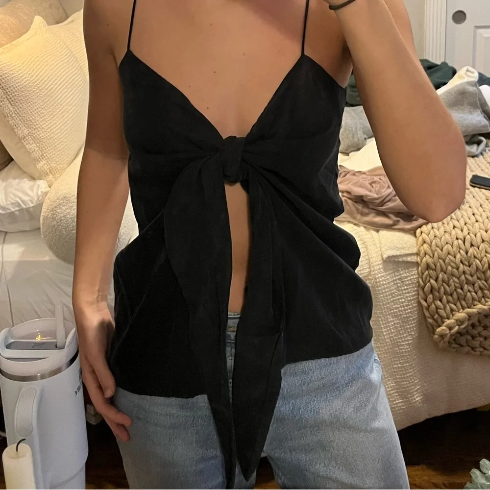 Djerf Avenue Tie Tank Top Ash - Picture 4 of 4